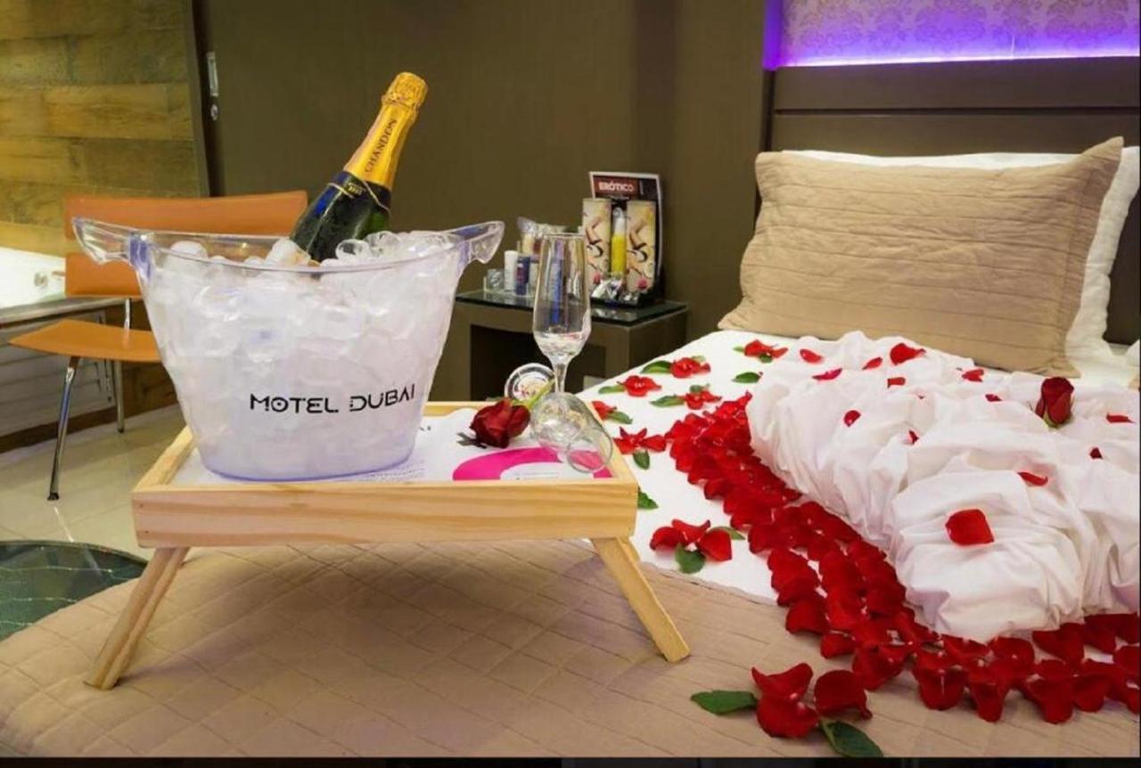 Motel Dubai Bh (Adults Only) Belo Horizonte Bagian luar foto