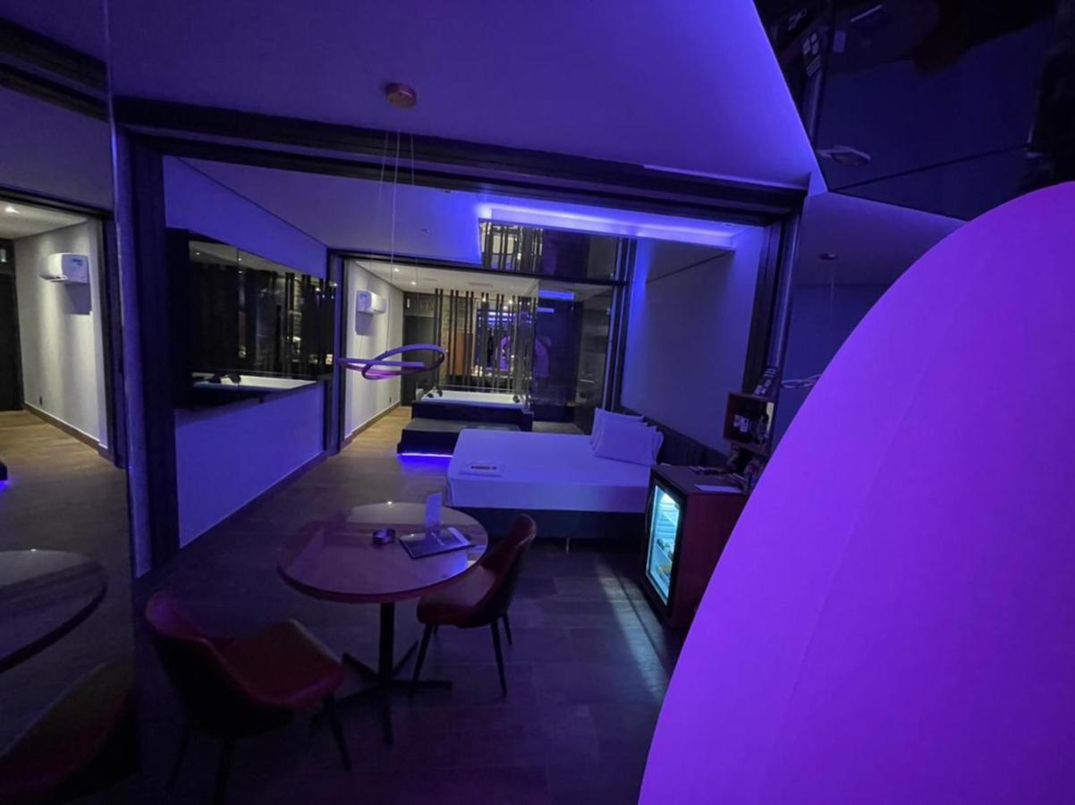 Motel Dubai Bh (Adults Only) Belo Horizonte Bagian luar foto